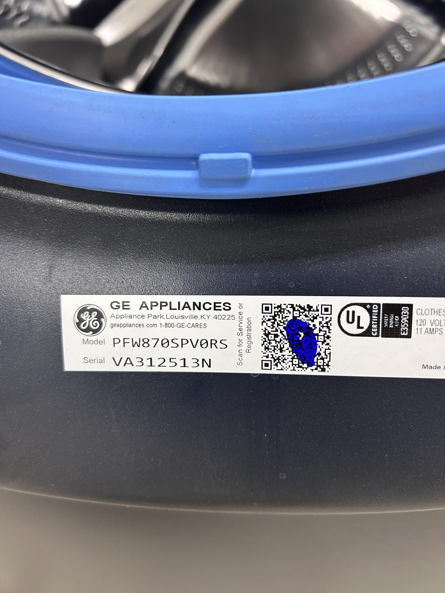 GE Profile 6.1 cu. ft. IEC Smart Front Load Steam Washer – Sapphire Blue - Image 5